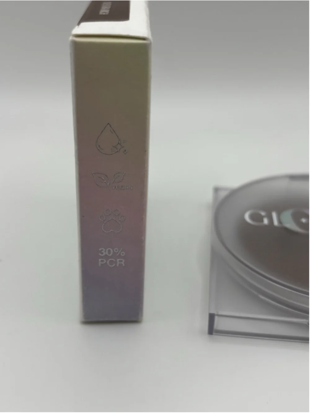 Huda Beauty GloWish Luminous Pressed Powder 13 Extra Rich 10g New